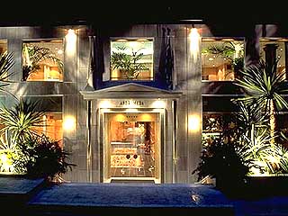 GR Louis Hotel Athens Greece